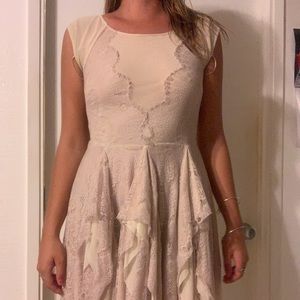 Fairy white & light pink free people dress !!